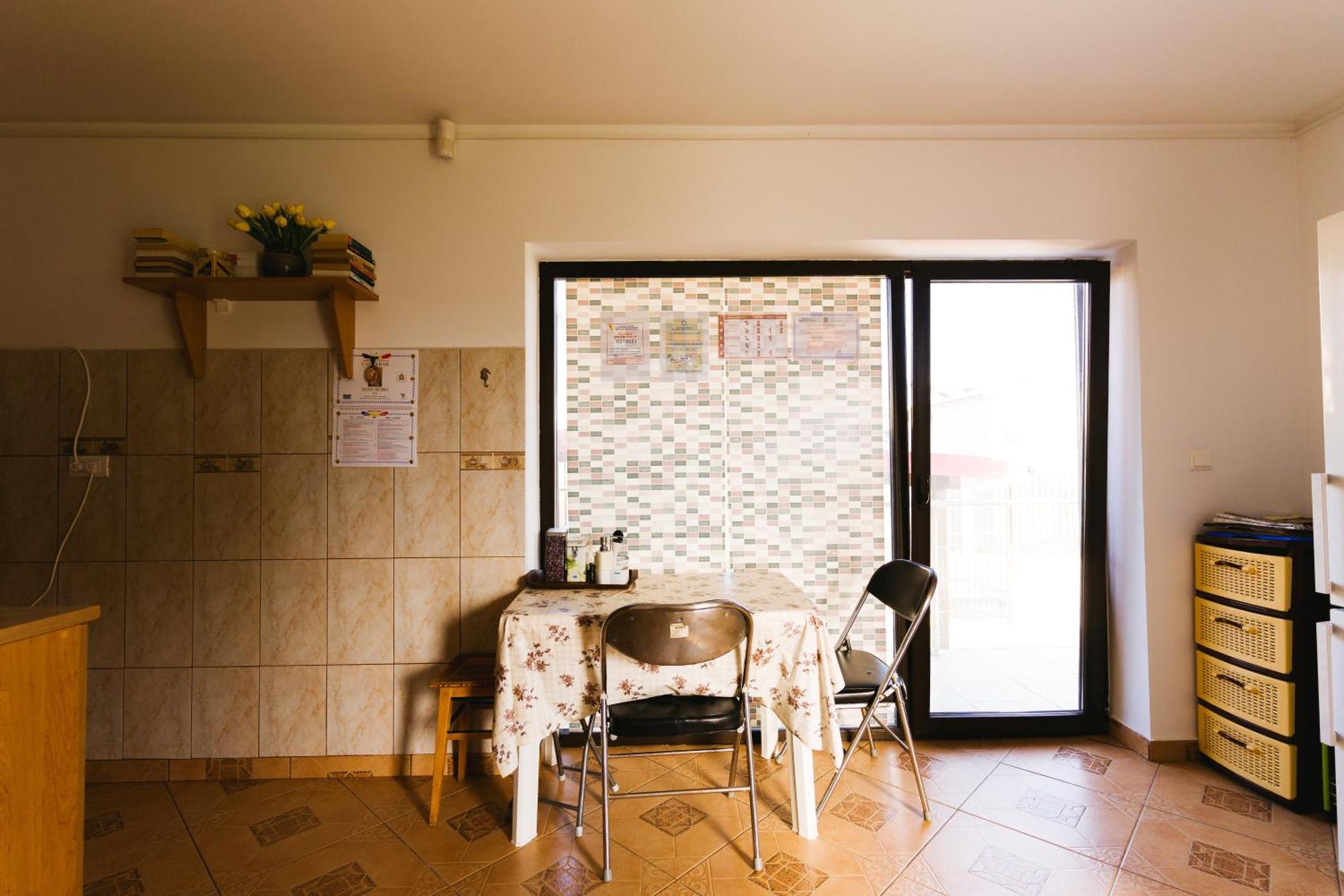 Casa Leahu 호텔 코스티네스티 외부 사진